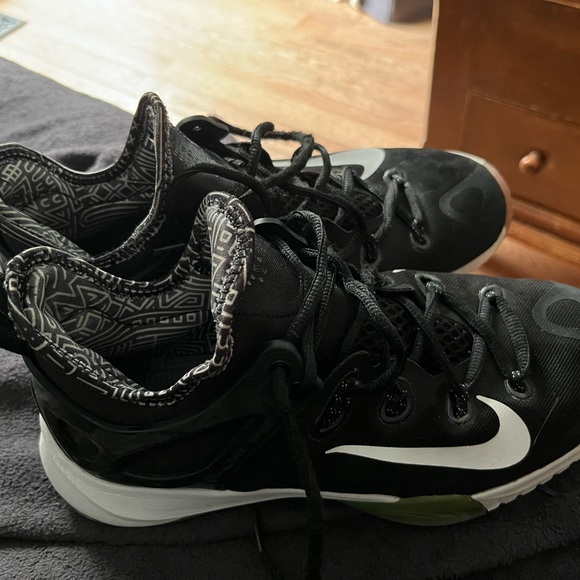 Nike Zoom HyperRev 2015 Be True - Picture 3 of 9